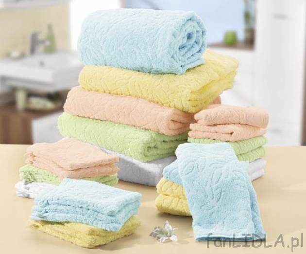 Grube i eleganckie ręczniki frotte, cena 11,99PLN
- z bawełny wysokiej jakości
- ...