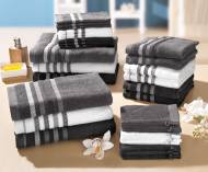 Ręczniki frotte firmy Miomare, cena 11,99PLN. - wyjątkowo ...
