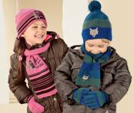 Dziecięcy komplet zimowy, cena 17,99PLN
- modny komplet składający ...
