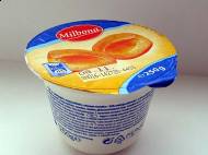 Milbona - najlepszy moim zdaniem jogurt, bo ma duże kawałki ...