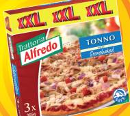 Pizza z tuńczykiem , cena 14,99 PLN za 1095 g/1 opak. 
- 3 ...