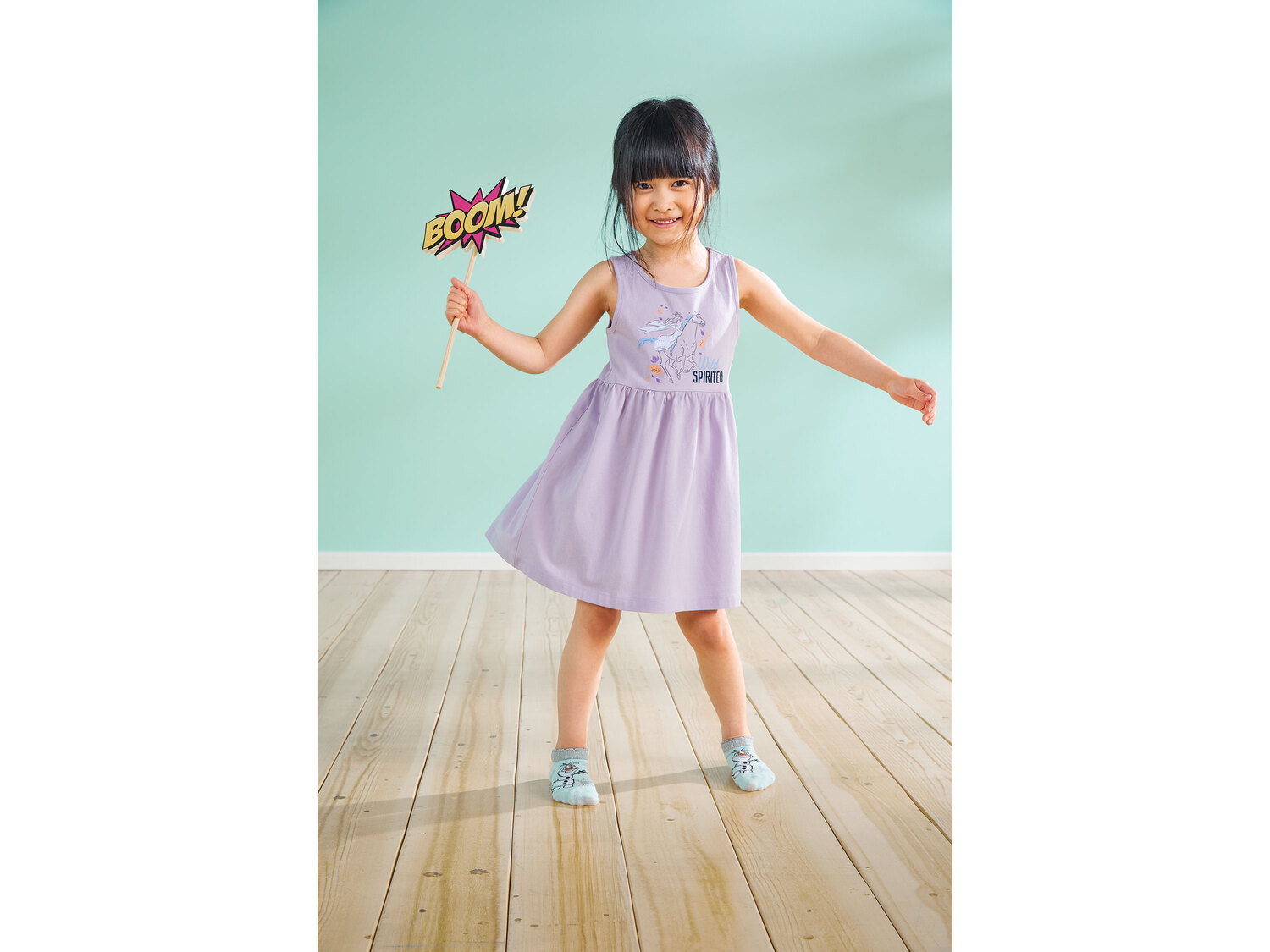 Sukienka dziewczęca z bohaterami bajek Oeko Tex, cena 17,99 PLN 
- rozmiary: 98-140
- ...