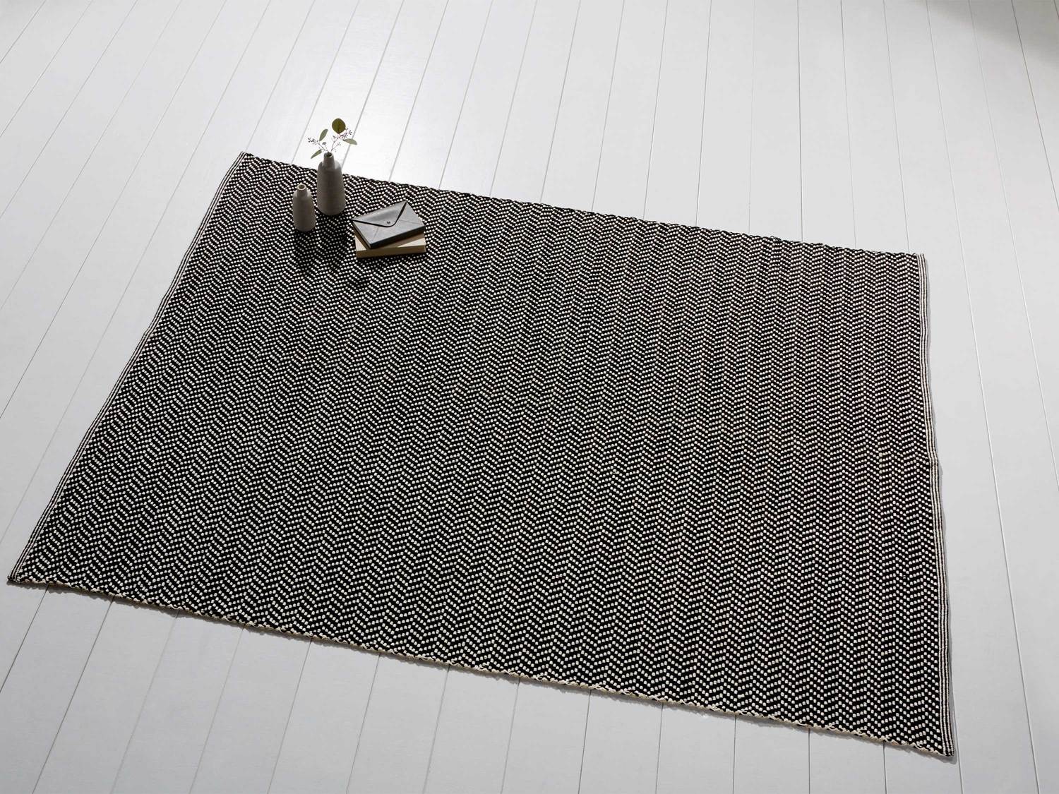 Dwustronny dywan Meradiso, cena 74,90 PLN  
-  100% bawełny
