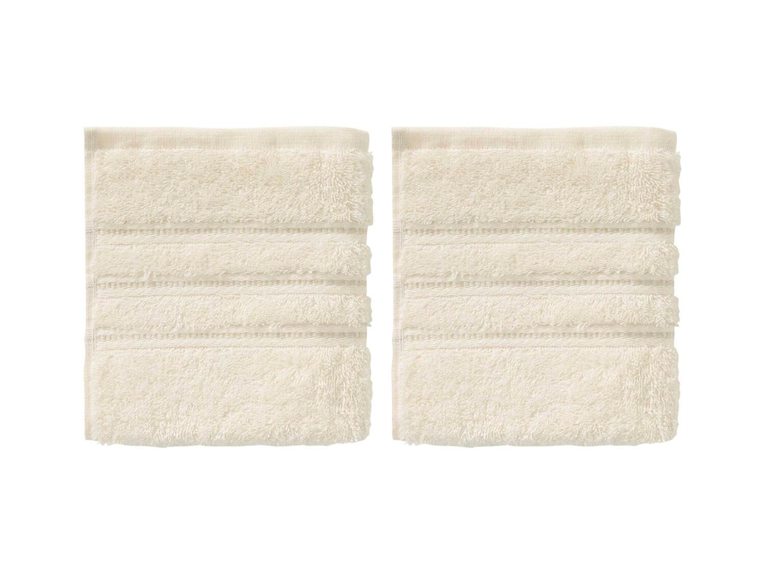 Ręczniki 30 x 50 cm, 2 szt. 500 g/m² Miomare, cena 11,99 PLN 
5 kolorów 
- ...