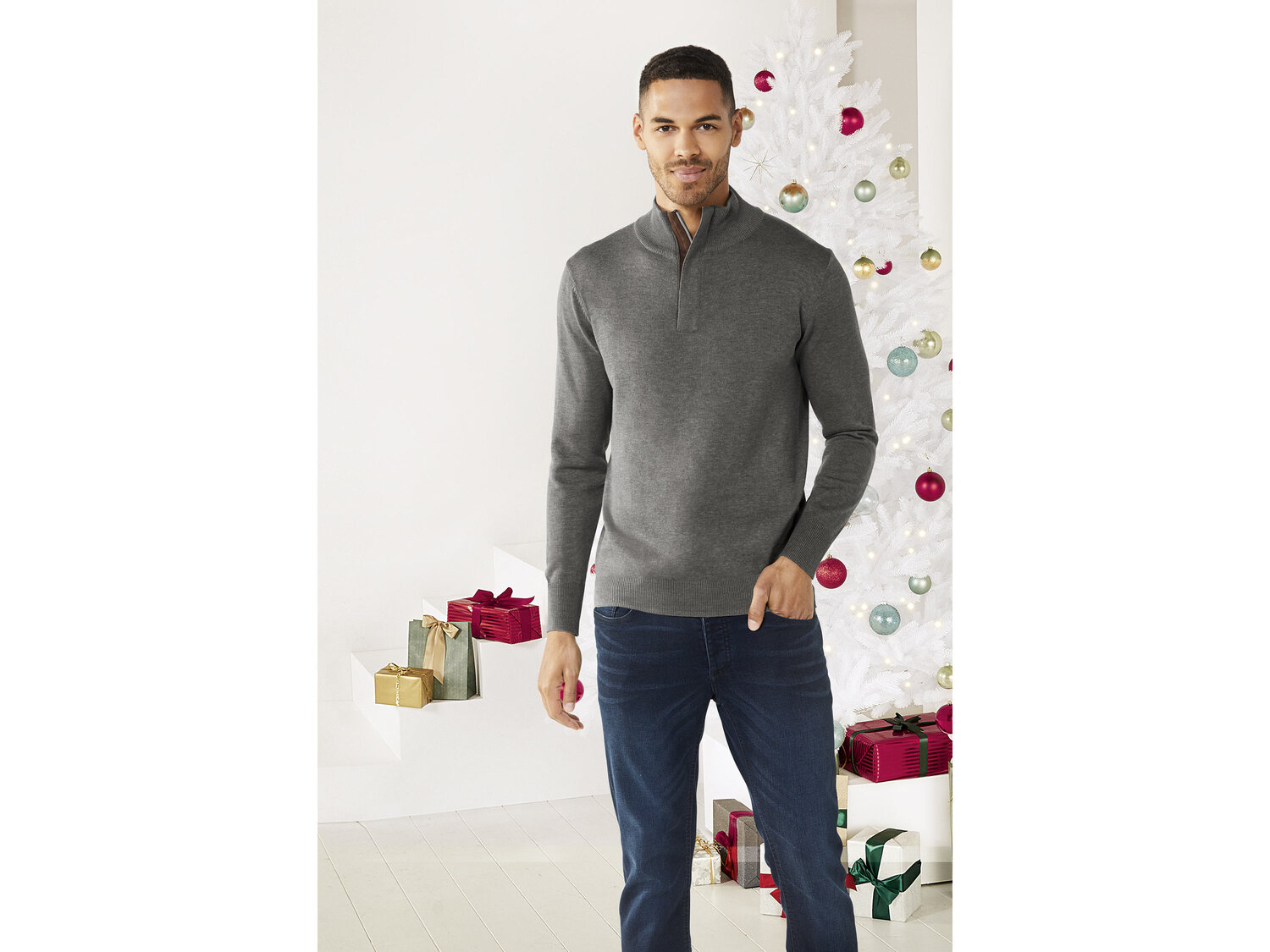 Sweter z bawełną Livergy, cena 39,99 PLN 
- rozmiary: M-XXL
- p&oacute;łgolf ...