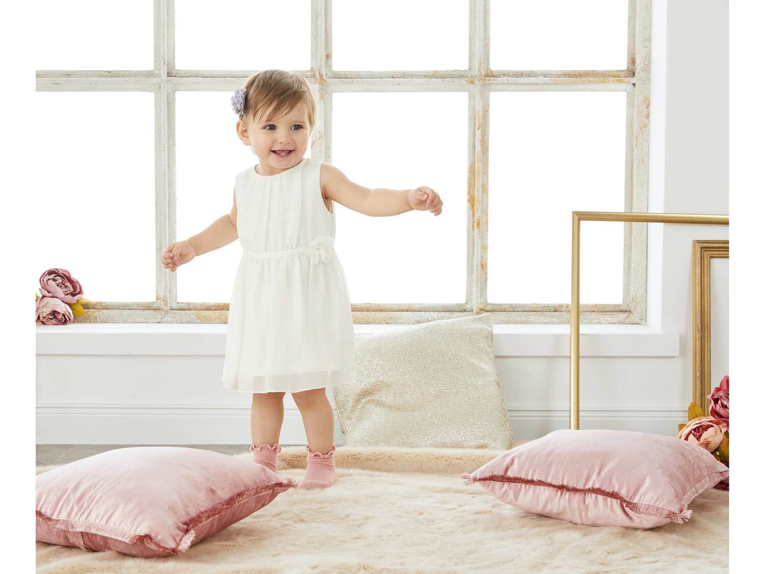 Sukienka niemowlęca z szyfonu Lupilu, cena 29,99 PLN 
- podszewka: 100% bawełny
- ...